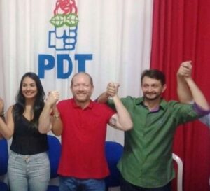 Leonardo Sá sugere que Ana Paula faça auditoria na gestão de Luciano Genésio