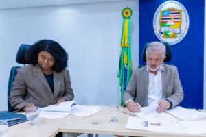 Uema assina Termo de Cooperação Científico-Acadêmica com o Governo de Moçambique