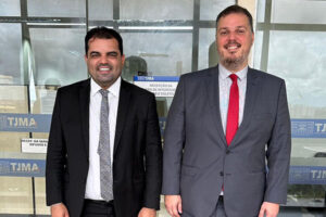 Álvaro Pires e Rodrigo Lago garantem suspensão de multas da SMTT