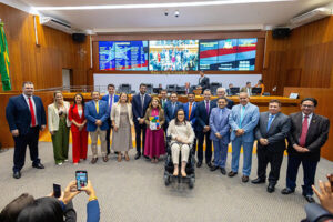 Assembleia recebe Lei Orçamentária do governo para o exercício de 2025