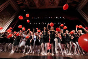 Carlos Lula é homenageado em espetáculo de ballet no TAA