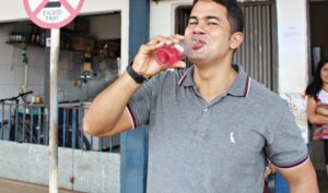 Prefeito de Rosário é alvo de denúncias e nova licitação suspeita