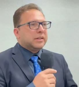 A FARRA ACABOU! Leo do Banco está proibido de distribuir bebida em Jatobá
