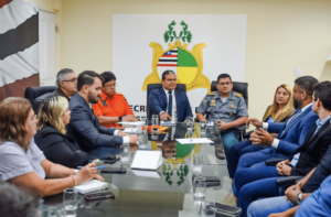 Governo reúne poderes estadual e municipal para fazer da segurança o motivo da alegria