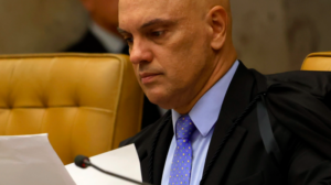 Morador de rua é absolvido depois de 11 meses!!! Primeiro absorvido de Moraes…