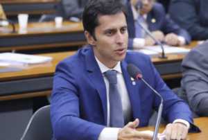 Braide perde espaço para Duarte nas redes