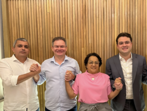 Com aliança a Rafael, Schnneyder se rende e desiste de futuro político