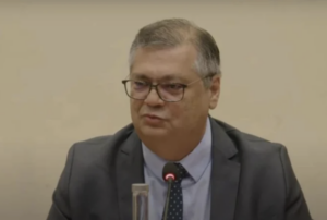Dino cobra explicações do Maranhão sobre incêndios