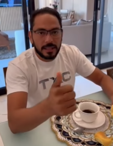 Assis Ramos comenta saudade que sentiram dele durante viagem