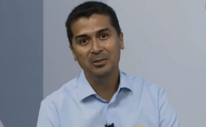 Marco Aurélio enquadra Josivaldo em debate: “Dobrar escolas integrais? O dobro de zero é zero!”