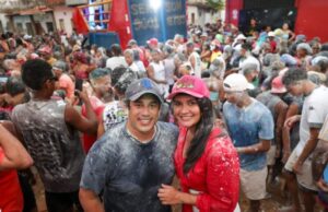 Osmar Filho e bloco “Liso 100 Preconceito” fazem Lava-pratos no São Francisco