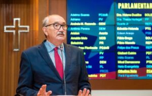 César Pires afirma que desafetação de imóveis do FEPA prejudica servidores estaduais