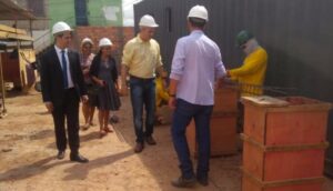 Em São Luís, Neto Evangelista vistoria obra do Núcleo da DPE na área Itaqui Bacanga