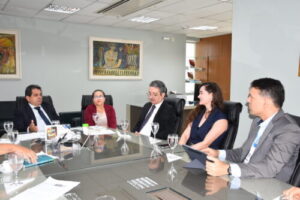 Saúde pública é tema de reunião entre MPMA e representantes do Estado e do Município