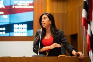 Deputada Daniella sofre acidente de trânsito entre Presidente Dutra e Caxias
