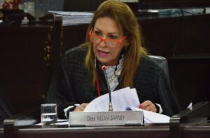 CNJ afasta Nelma Sarney do cargo por dois anos