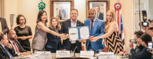 Iracema Vale participa do ato de implementação do projeto-piloto do programa “Empodera+”