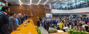 Parlamentares enaltecem iniciativa da Assembleia em homenagear ex-presidente José Sarney