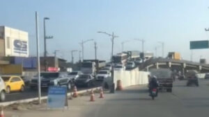Recém-liberado, Elevado da Cidade registra congestionamento