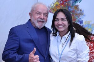 Com apoio da bancada feminina e proeminência na campanha de Lula, Eliziane articula candidatura à vice-presidência do Senado