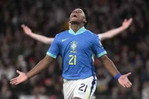 Brasil vence a Inglaterra com gol de Endrick em Wembley