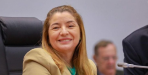 Iracema Vale resgata projeto que institui ‘Dia Estadual Mães que Oram Pelos Filhos“