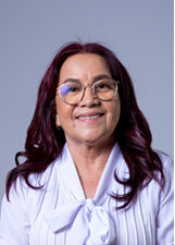 Candidata a prefeita do MA escreve declaração e prova que é alfabetizada