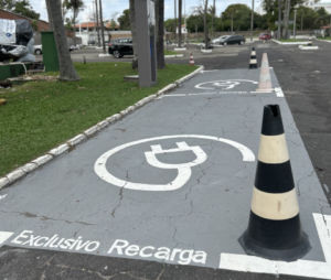 Blue Tree São Luís amplia serviços com pontos para carregamento de carros elétricos