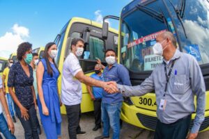 Braide espera Carnaval e aumenta passagem dos ônibus