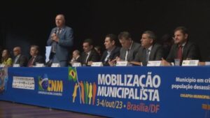 Famem destaca relevância do Qualifica Web na atualização sobre a nova Lei de Licitações
