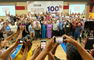 Prefeitos maranhenses se reúnem deputados federais para fortalecer municipalismo