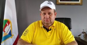 Suplente em exercício presta queixa por ser chamado de “deputado de fachada”