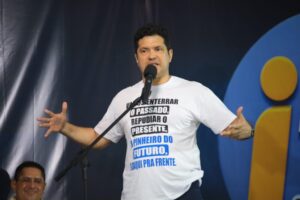 Geraldo Jr. confronta Kaio Hortegal em primeiro debate de Pinheiro
