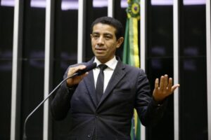 Deputado do MA entre os que mais gastaram com propaganda