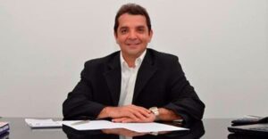 Prefeitura de Santa Rita paga auxílio a taxistas do município