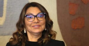Janja espalha fake News sobre possível candidatura