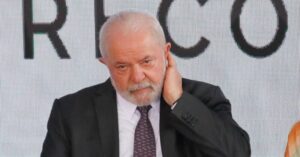 TCU decide fiscalizar presentes a Lula em 2023