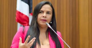 Ana do Gás assume secretaria e Zé Inácio retorna à Alema