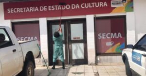 Trabalhadores terceirizados pelo estado denunciam atraso salarial
