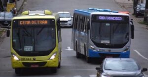 Ônibus voltam a circular após protestos por morte de motorista