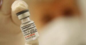 TCU suspende licitação bilionária para produção de vacinas