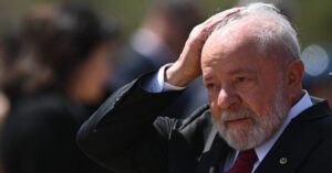 Câmara volta do recesso e ameaça travar agenda do governo Lula