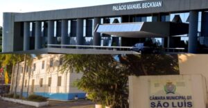 Suplentes assumem cargos na Câmara de São Luís e Assembleia