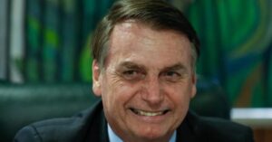 Supostos escândalos não abalam popularidade de Bolsonaro