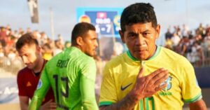 Brasil vence no beach soccer com destaques de maranhenses