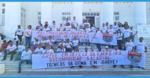 Professores da UFMA iniciam greve por tempo indeterminado