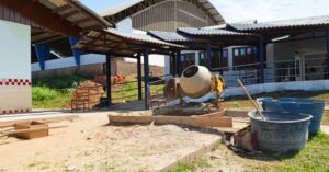 Lula não retomou nenhuma das 3.700 obras de educação paradas