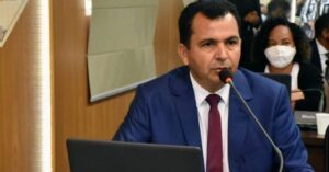 Câmara deve decidir futuro de Domingos Paz nesta quinta (9)