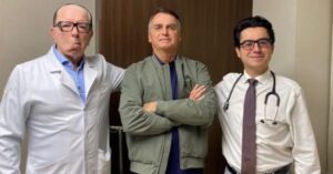 Bolsonaro recebe alta após internação por infecção bacteriana