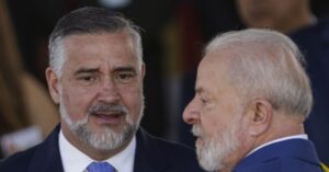 Governo Lula admite que não sabe o que fazer no RS